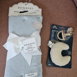 Bonbini Bamboo Swaddle Blanket & Itzy Ritzy Sweetie Pal Set